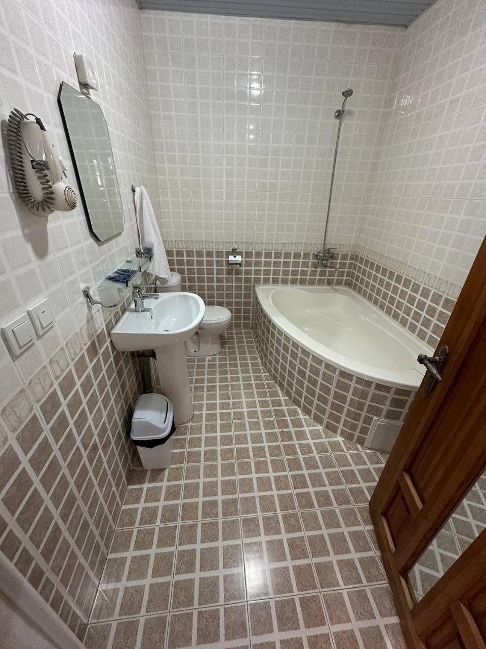 Hotel Shoxtut Boutique Buchara Zewnętrze zdjęcie